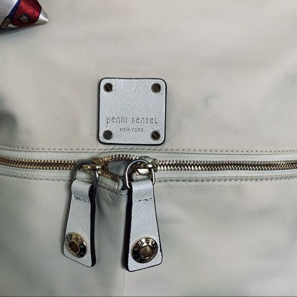 Henri Bendel Messenger Jetsetter - Cream - Picture 3 of 7